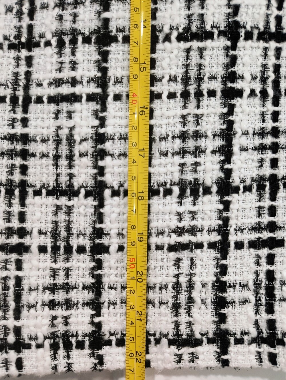 White House Black Market Black & White Tweed Pencil Skirt - Picture 4 of 5